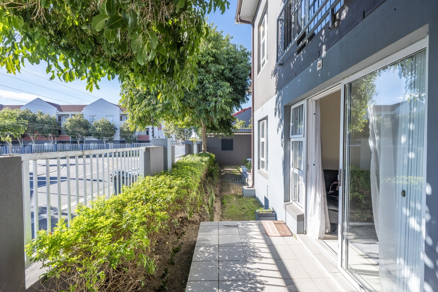 2 Bedroom Property for Sale in Buh Rein Estate Western Cape
